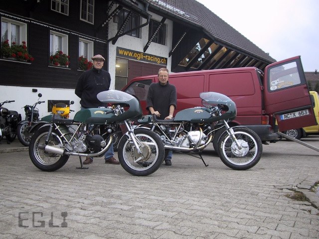 Fritz in front of his workshop at Bettwill (CH)