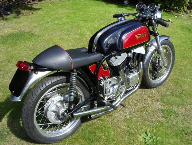 NORDIAN Quite a surprise to see this bike, wonder how the Chief transformed in a Cafe Racer works; belonging to Allen Goldwater.