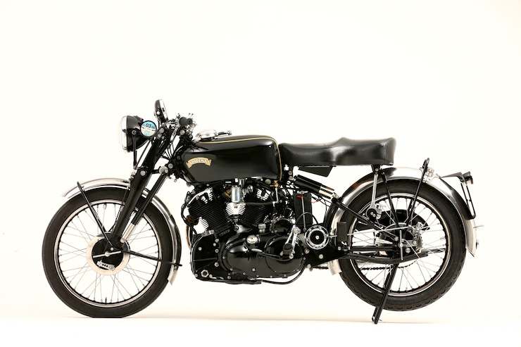 2 1952-Vincent-Montlhery-Black-Shadow