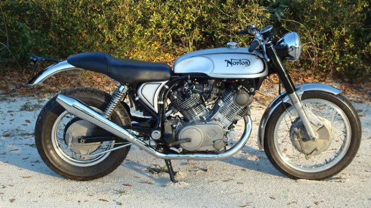 YAMTON The Yamton, with a Yamaha 920 cc Virago engine. Article on the Virago. (front down tubes completely removed).