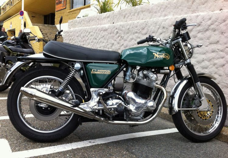 A brand new Norton Commando 850 Roadster by Norvil. Note the brakes upgrade.