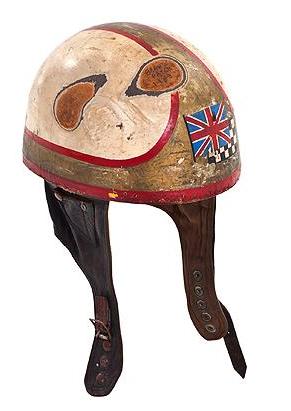 The Original Cromwell of Mike Hailwood, in 1968 he will substitute the dual flag by a caricature