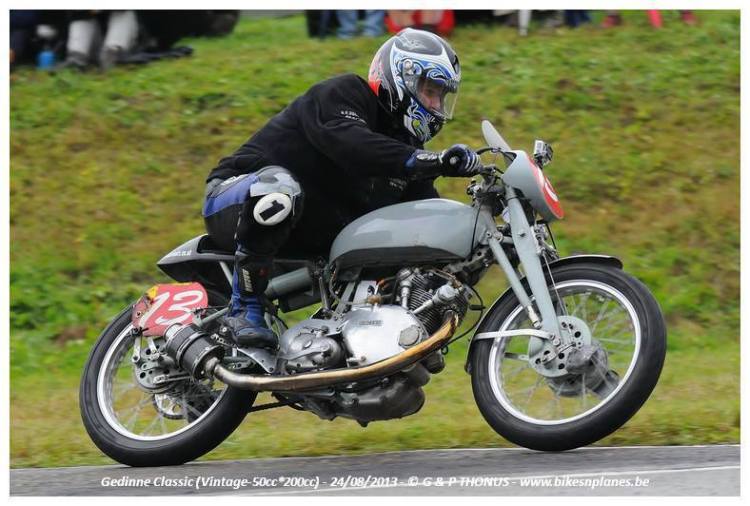 Mike Hawthorne, winner of the Belgian TT and Belgian championship 2013. Look at this video live and you will probably change your opinion about the 500 Comet. https://www.youtube.com/watch?v=GGrlItVGuf8 
