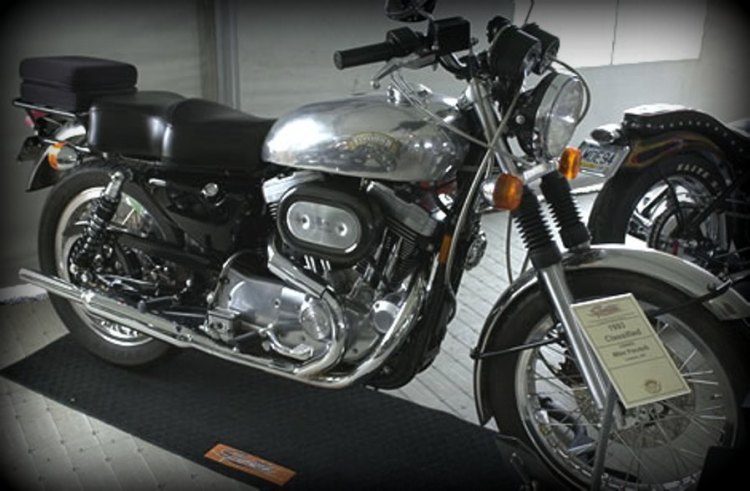 In the early 90s, a company called "Classified Motorcycle Co", marketed this kit to fit the 883 and 1200 Sporster from Harley Davidson including the Feridax seat.