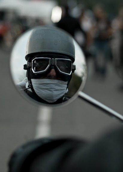 Cromwell, Climax and white scarf, a touch of class.