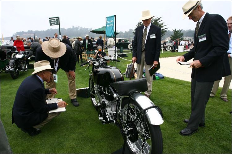 Judges detailing Gunga Din at Pebble Beach in 2009