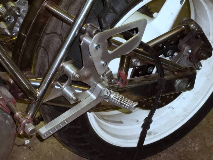 Foot commands are also milled in solid aluminum.