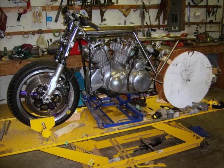To determine the rear geometry, Glen played with the wood mock-up wheel and swinging arm until he got 5.5 inches of progressive travel