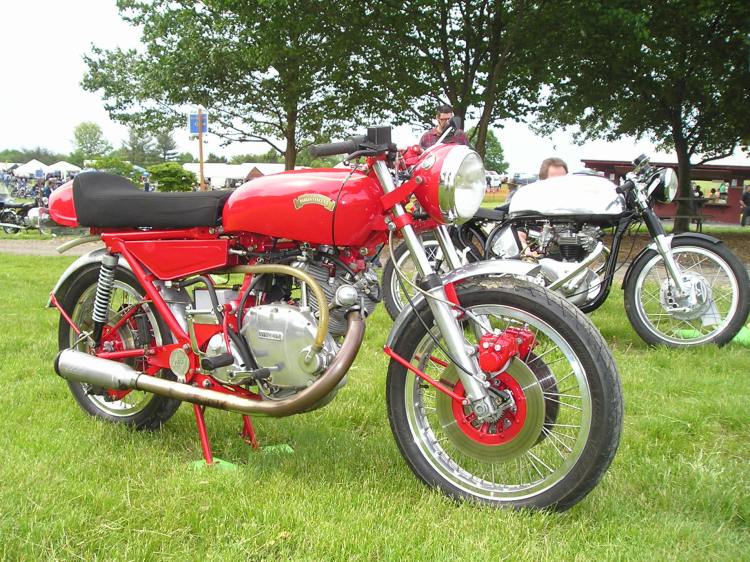Bill Norton’s Parkin Vincent today in its second life; the front fork is from a Kawasaki with dual disk front brakes and the rear caliper is from Brembo. Picture courtesy Craig Comontofski