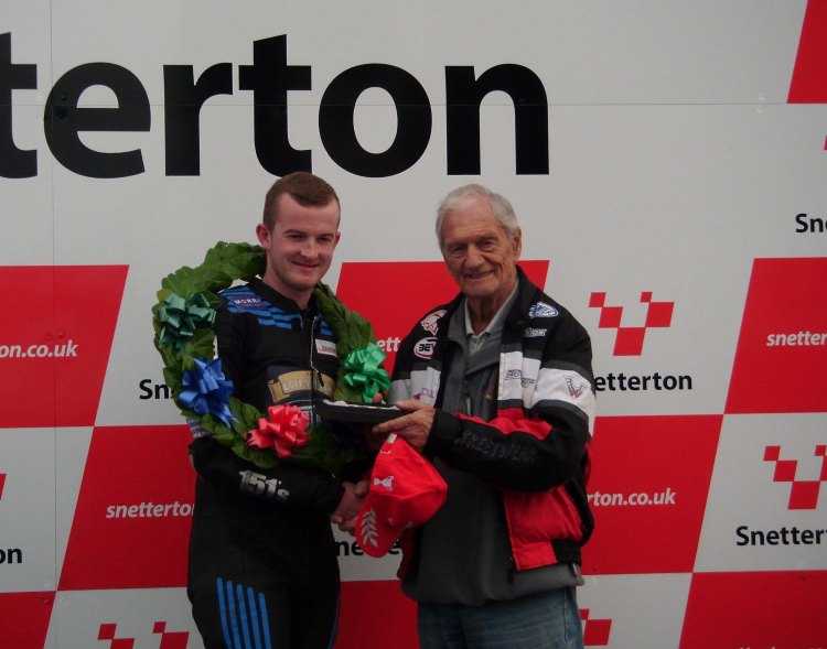 Snetterton, October 11, 2014 Rostrum at the end of the day Photo © Philippe Damico